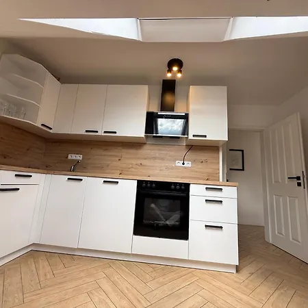 Ferienunterkunft Lutherbaum 4 *